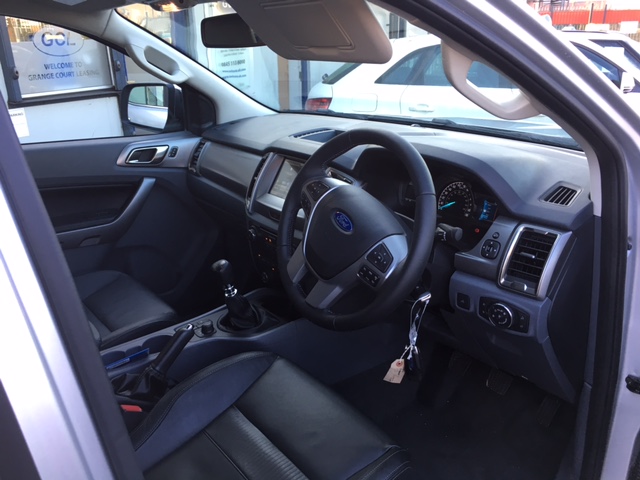 ford-ranger-diesel-pick-up-double-cab-limited-2-2-2-tdci-pickup-leasing-interior
