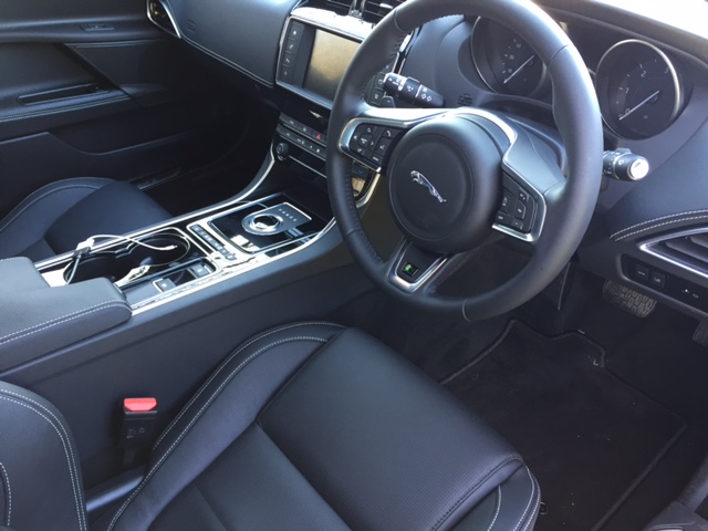 jaguar-xe-diesel-saloon-2-0d-180-r-sport-4dr-auto-car-leasing-interior