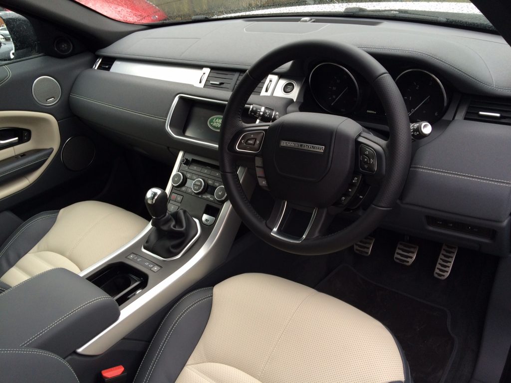 range-rover-evoque-diesel-hatchback-2-0-td4-hse-dynamic-5dr-manual-car-leasing-interior