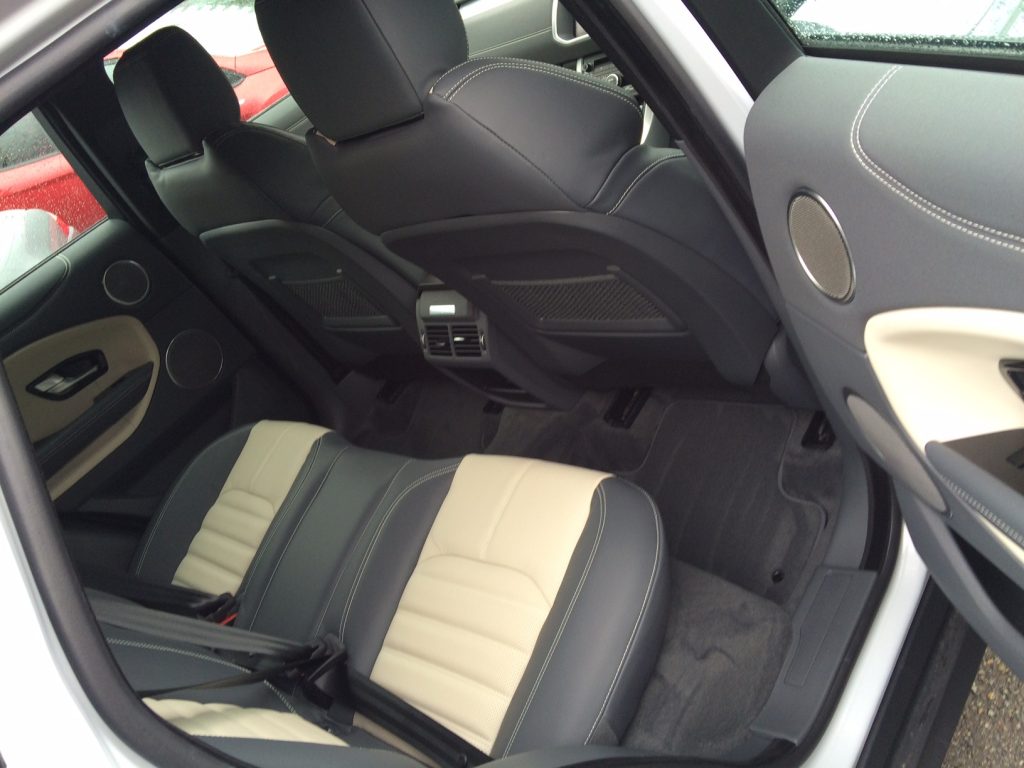 range-rover-evoque-diesel-hatchback-2-0-td4-hse-dynamic-5dr-manual-car-leasing-interiors