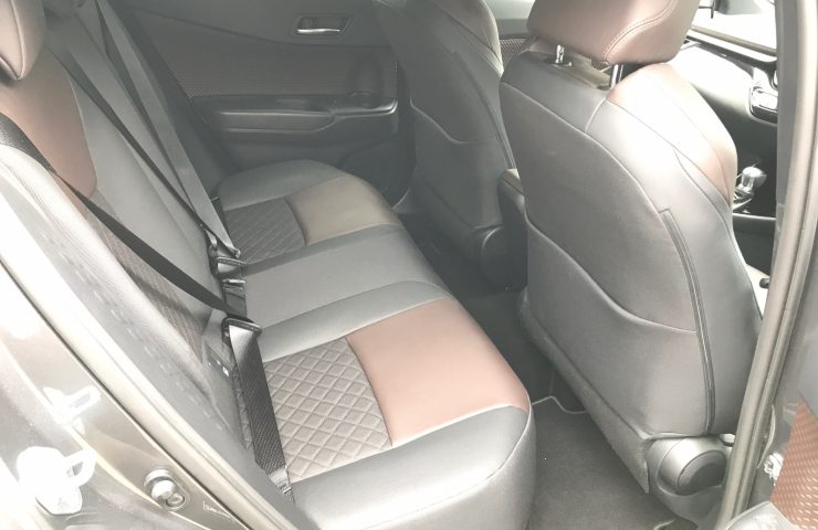 toyota-c-hr-hatchback-1-2t-dynamic-5dr-cvt-awd-leather-car-leasing-interior