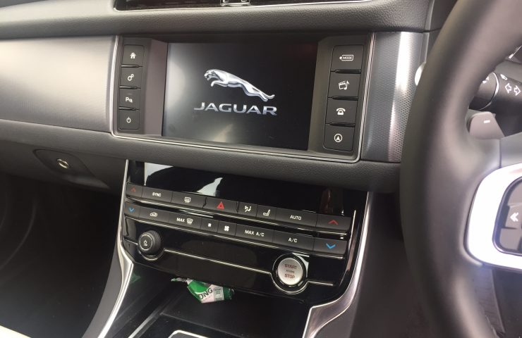 jaguar-xf-diesel-saloon-2-0d-r-sport-4door-auto-car-leasing-luxury