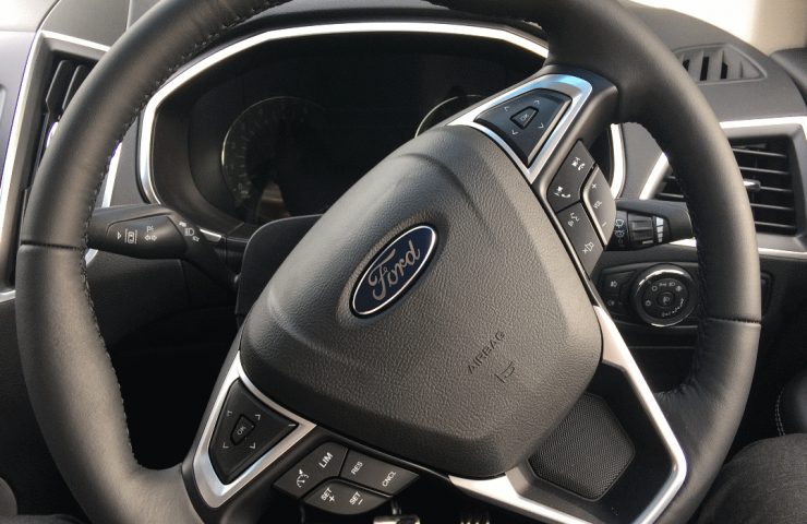 ford-edge-steering-wheel