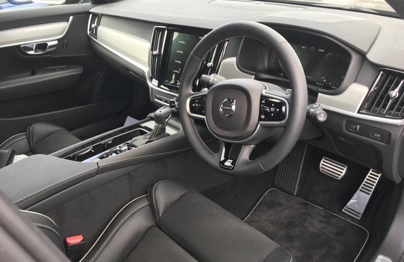Volvo V90 Diesel Estate 2.0D4 R Design 5dr Geartronic [Auto] Car Leasing Interior