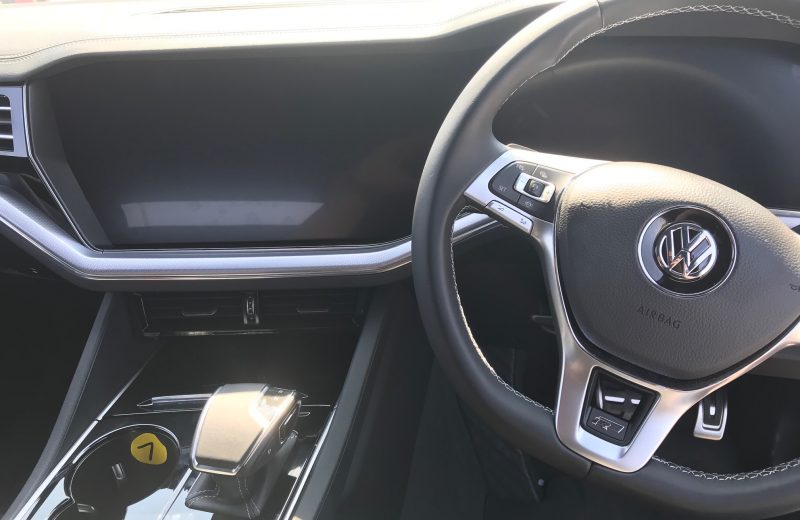 Volkswagen TOUAREG DIESEL ESTATE 3.0 V6 TDI 4Motion R Line Tech 5dr Tip Auto Car Leasing Luxury