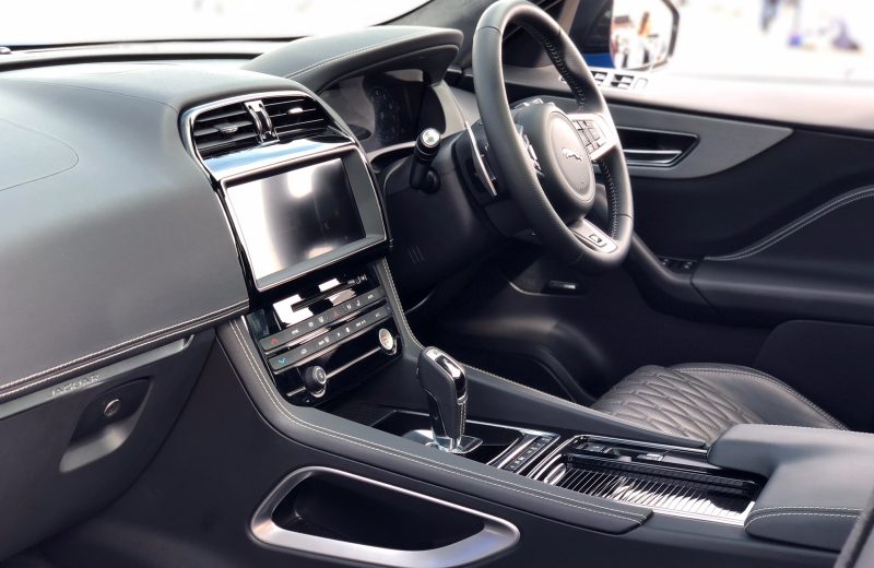 Jaguar F-PACE ESTATE 5.0 Supercharged V8 SVR 5dr Auto AWD Car Leasing Interior